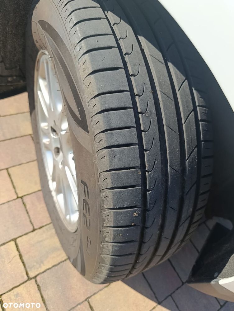 Volvo XC 60 2.4D AWD - 14