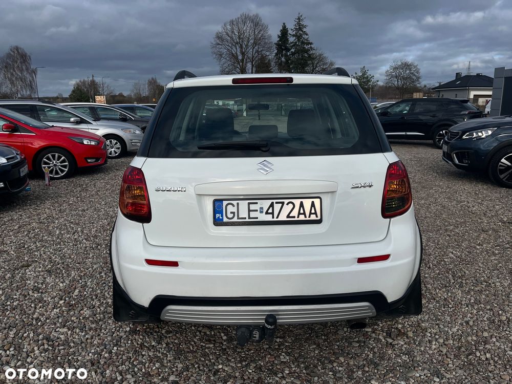 Suzuki SX4 - 4