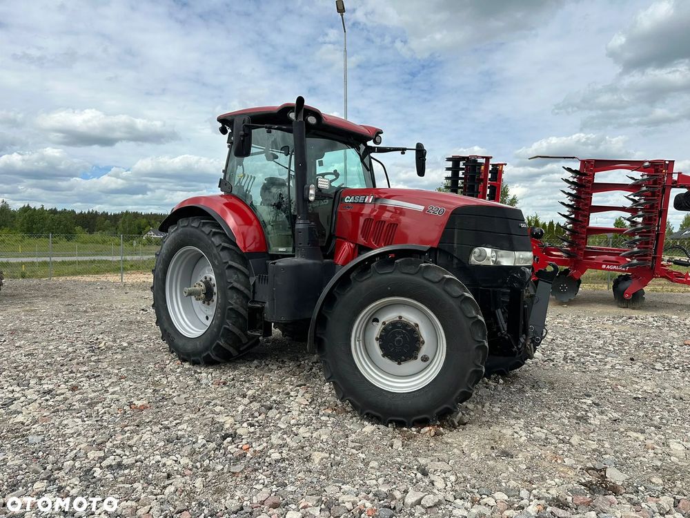 Case IH PUMA 220 - 11