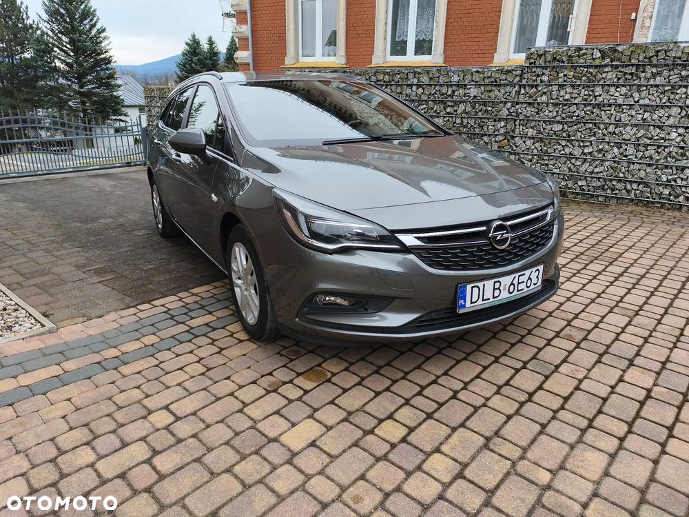 Opel Astra 1.6 CDTI Sport - 4