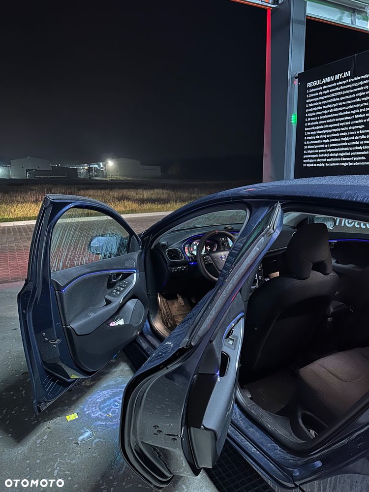 Volvo V40 D4 Drive-E Summum - 11