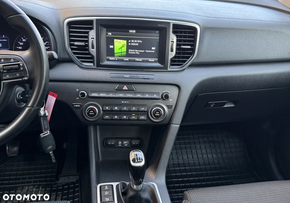 Kia Sportage 2.0 CRDI 4WD Vision - 32