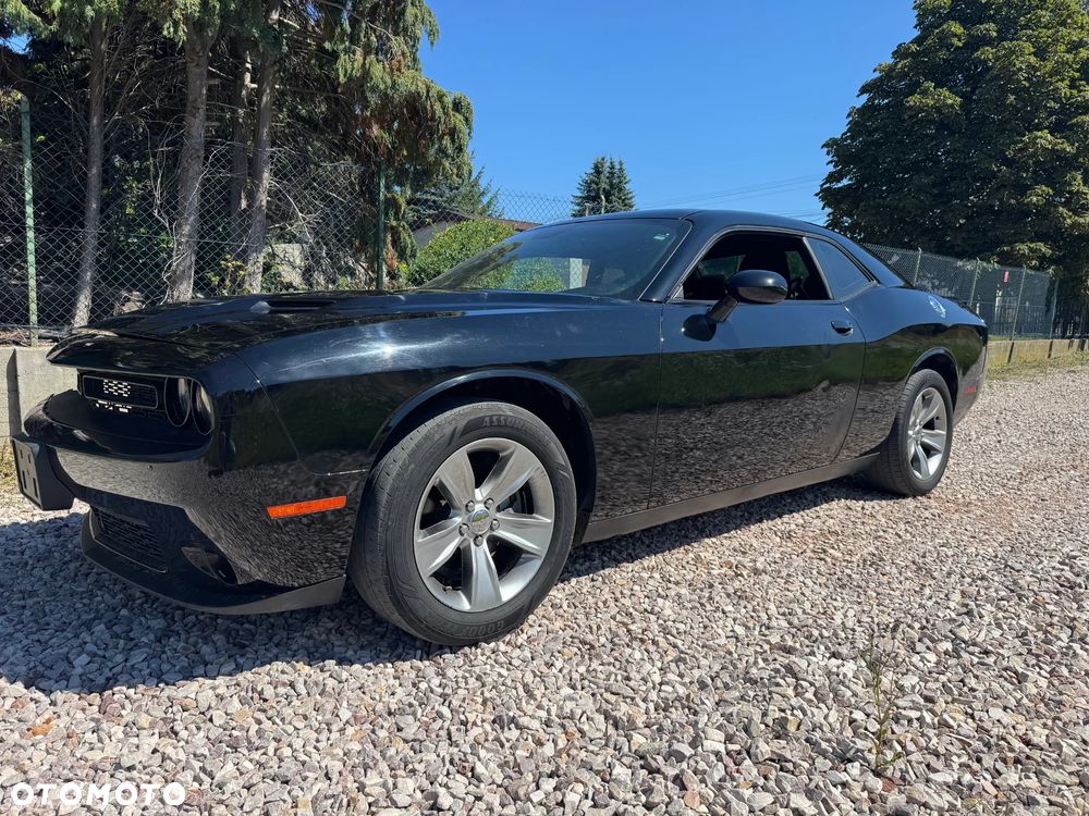 Dodge Challenger 3.6 SXT - 3
