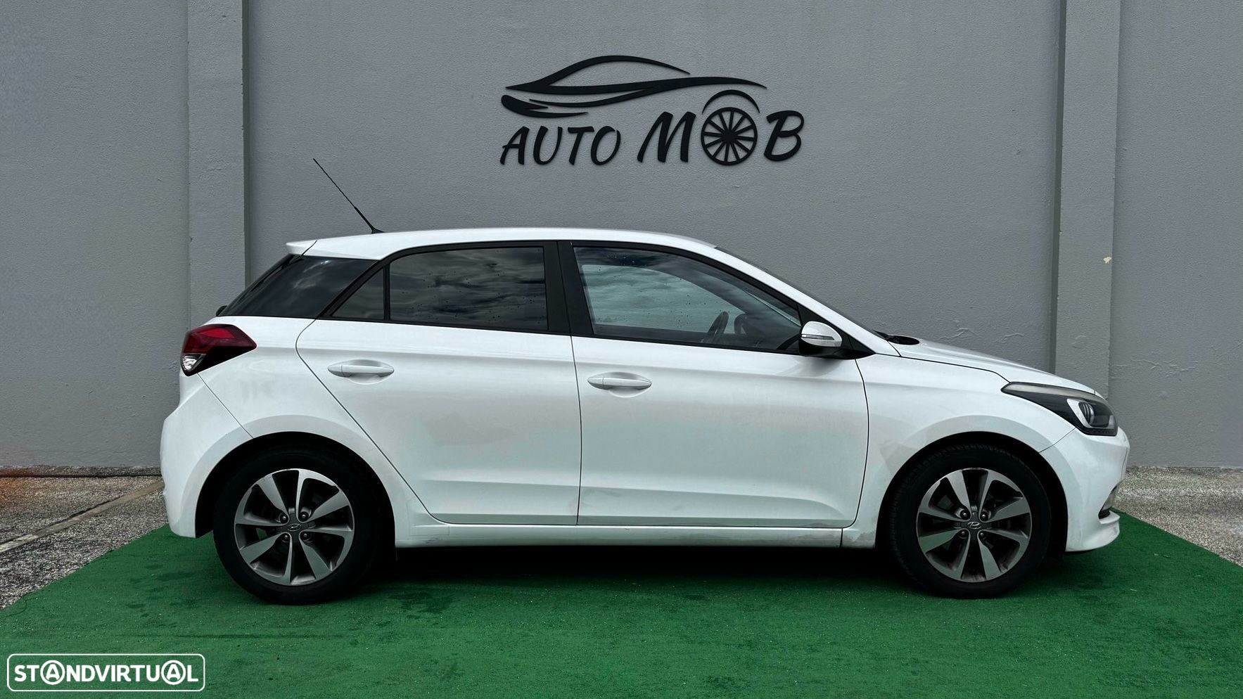 Hyundai i20 1.1 CRDi - 5