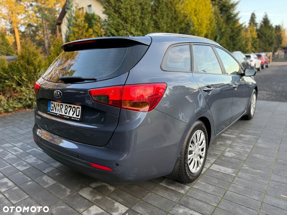 Kia Ceed 1.4 CVVT Dream-Team Edition - 5