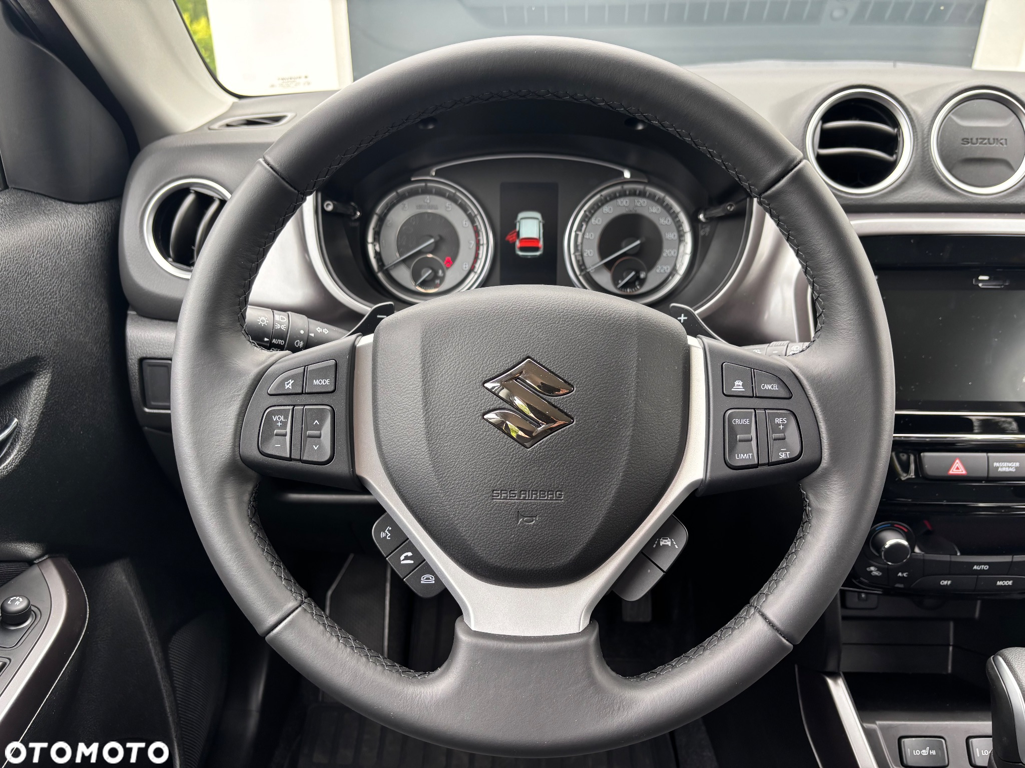 Suzuki Vitara 1.5 Strong Hybrid Premium 2WD AGS - 26