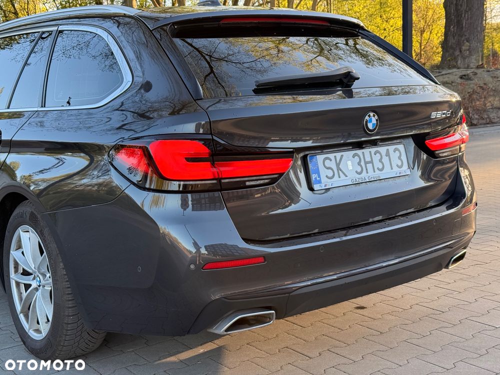 BMW Seria 5 520d M Sport Edition - 15
