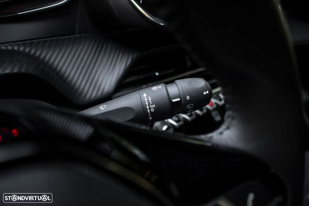 Peugeot 208 1.2 PureTech Active - 15