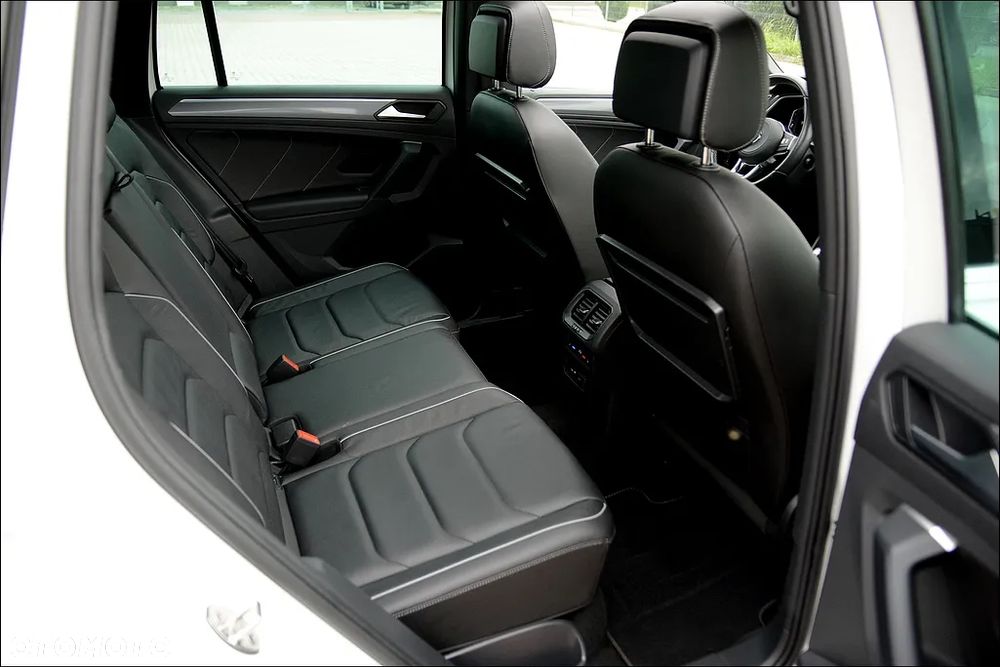 Volkswagen Tiguan 2.0 TSI OPF 4MOTION DSG R-Line - 22