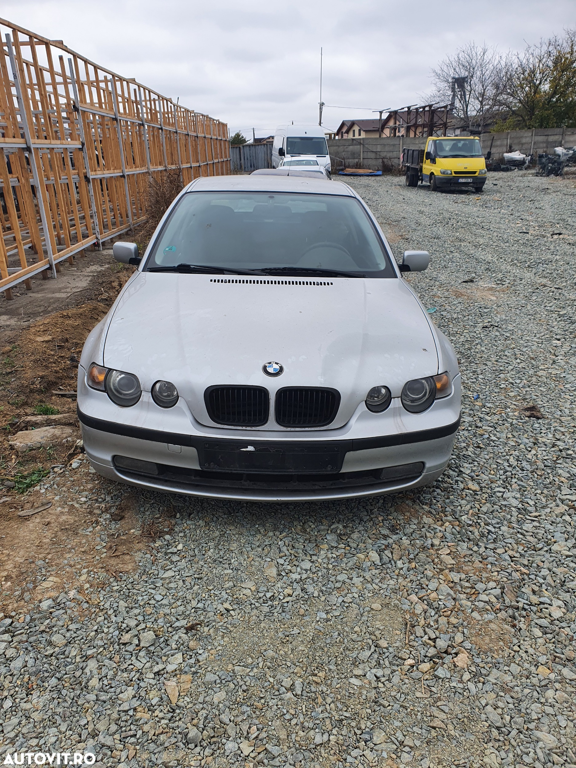 Dezmembrari  BMW 3 (E46)  1998  > 2007 316 ti Benzina - 2