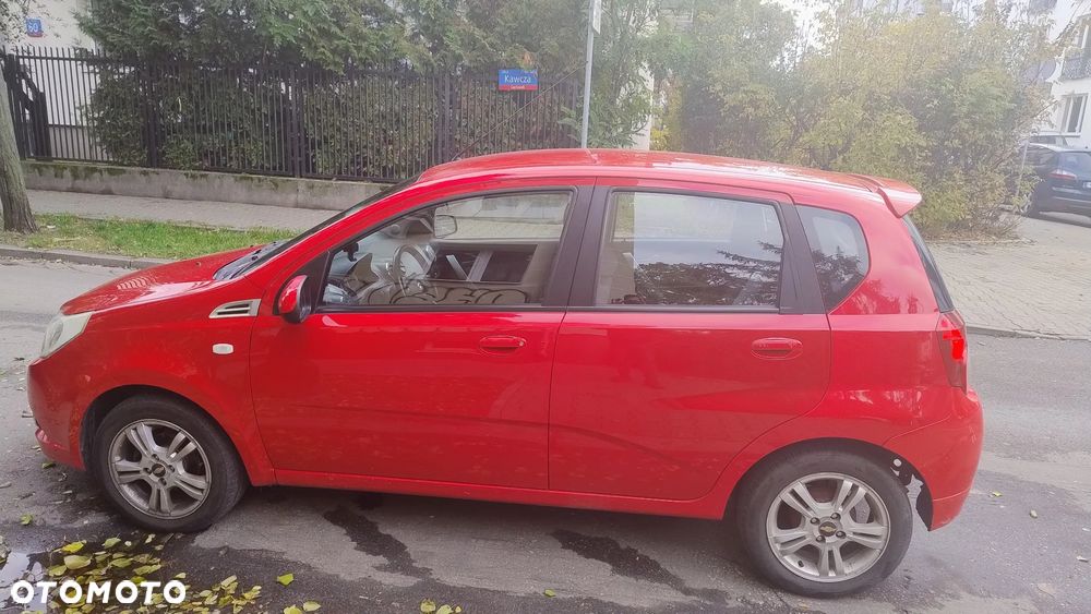 Chevrolet Aveo - 4