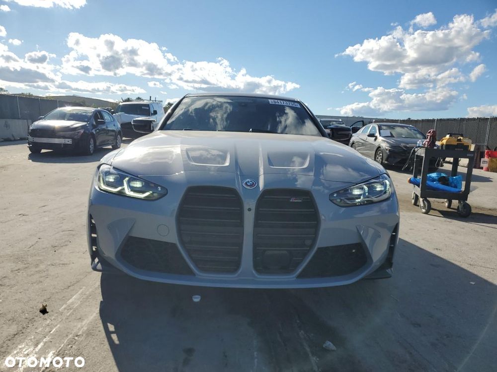 BMW M3 - 5