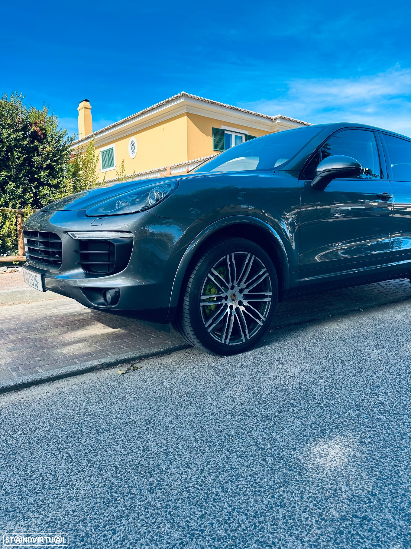 Porsche Cayenne S Hybrid Tiptronic S - 3
