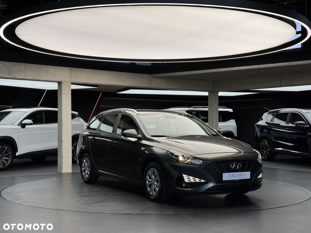 Hyundai i30 1.5 DPI Classic + - 8