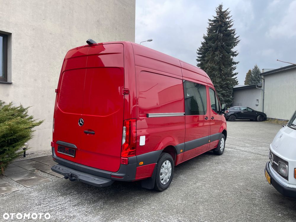 Mercedes-Benz Sprinter - 3