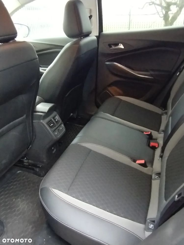 Opel Grandland X - 10