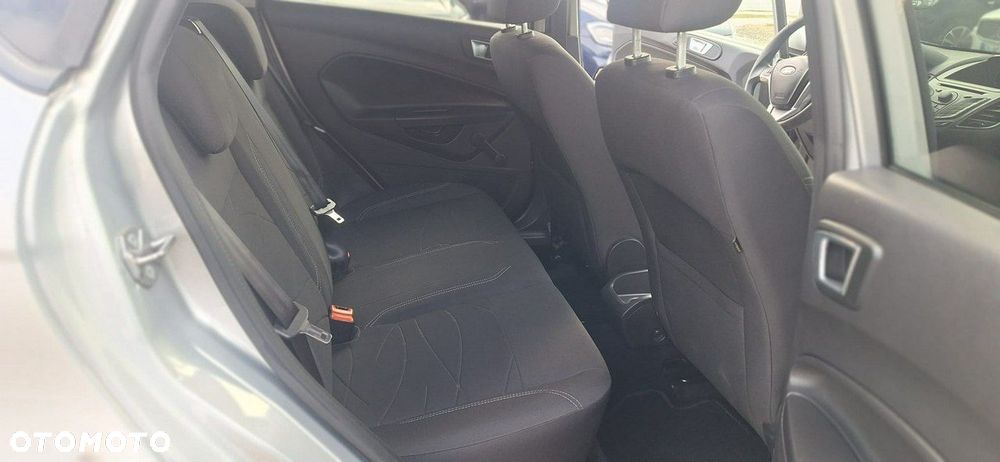 Ford Fiesta - 13