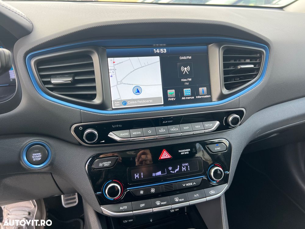 Hyundai IONIQ - 12