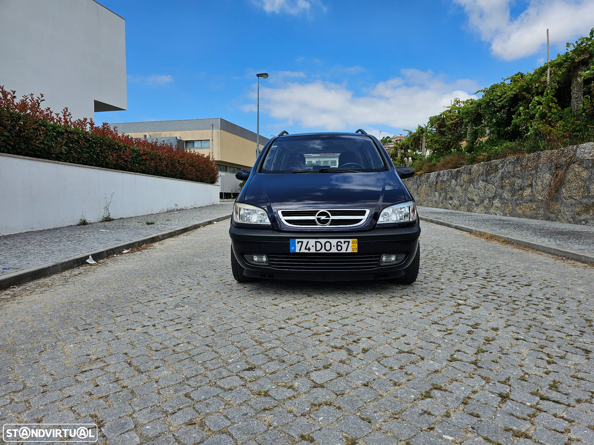 Opel Zafira 2.2 DTI Edition - 2