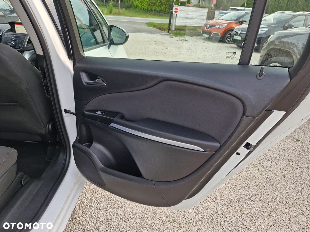 Opel Zafira - 22