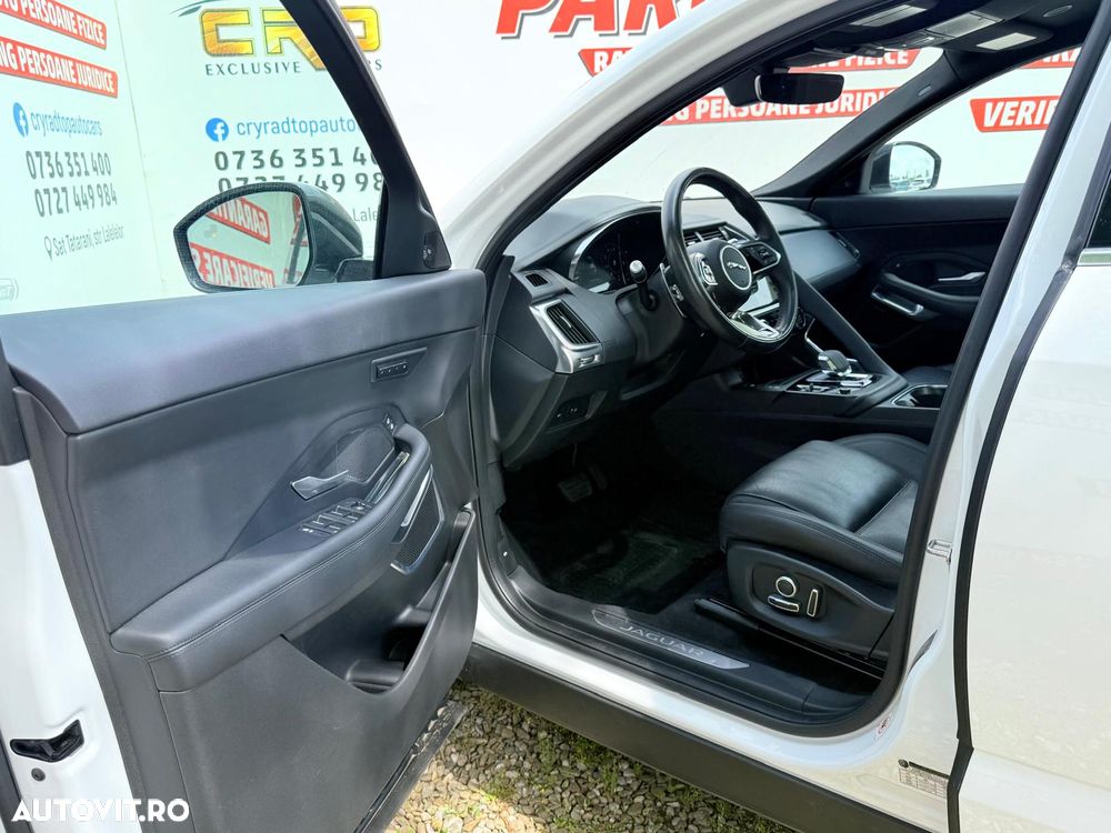 Jaguar E-Pace P250 AWD Aut. SE - 9