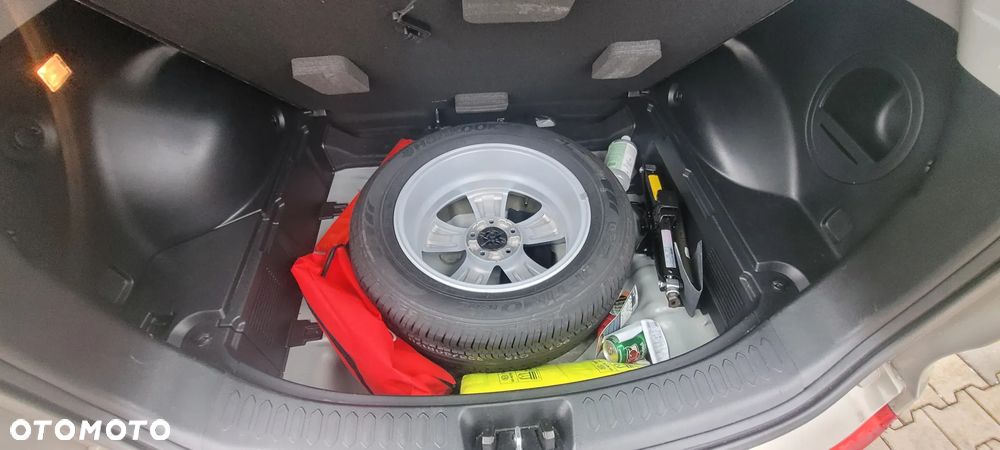 Kia Sportage - 16