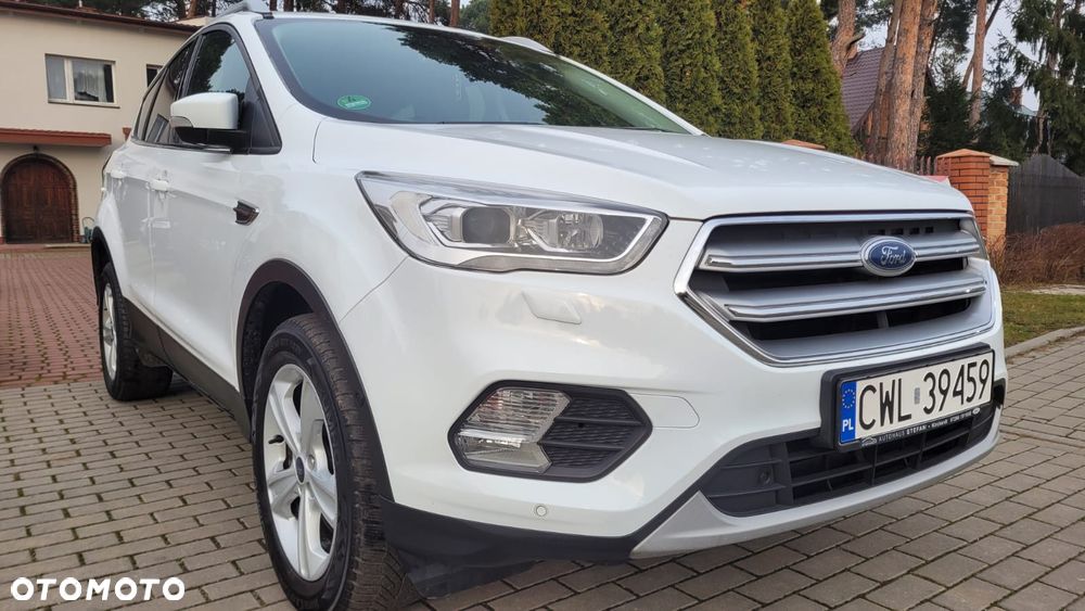 Ford Kuga 2.0 TDCi 4x4 Titanium - 3