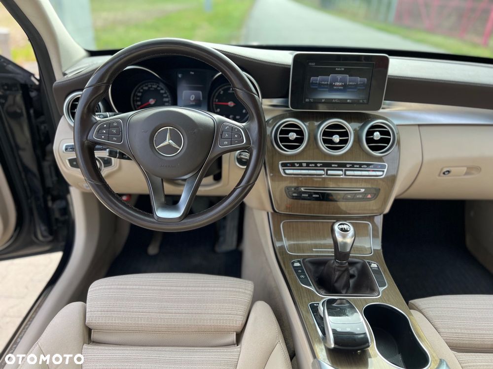Mercedes-Benz Klasa C 220 CDI BlueEff Edition Elegance - 19