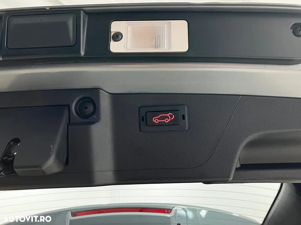 SsangYong Korando E-Motion Titanium Plus - 24