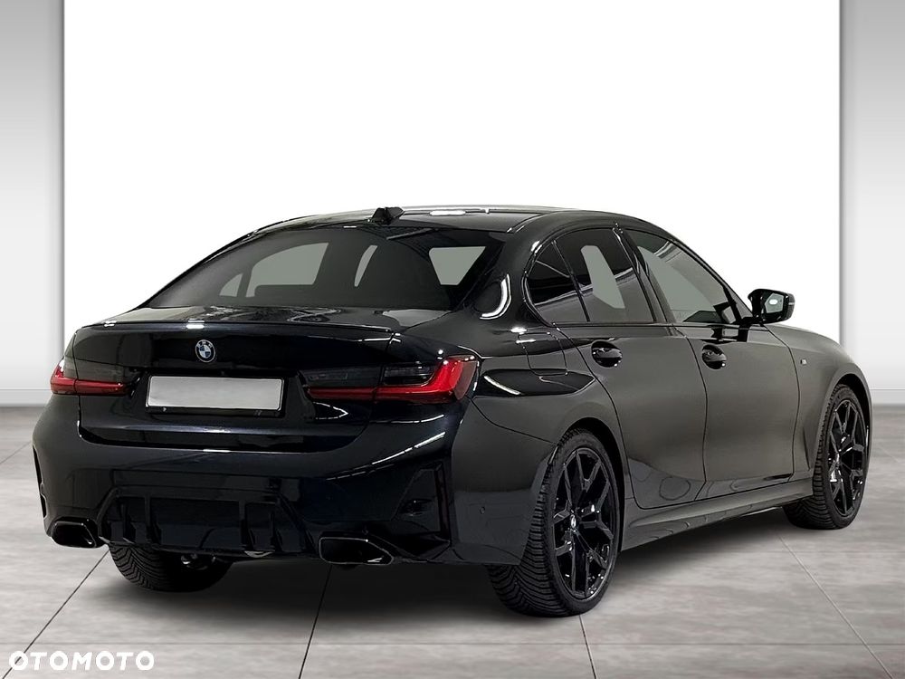 BMW Seria 3 330d xDrive mHEV M Sport sport - 7