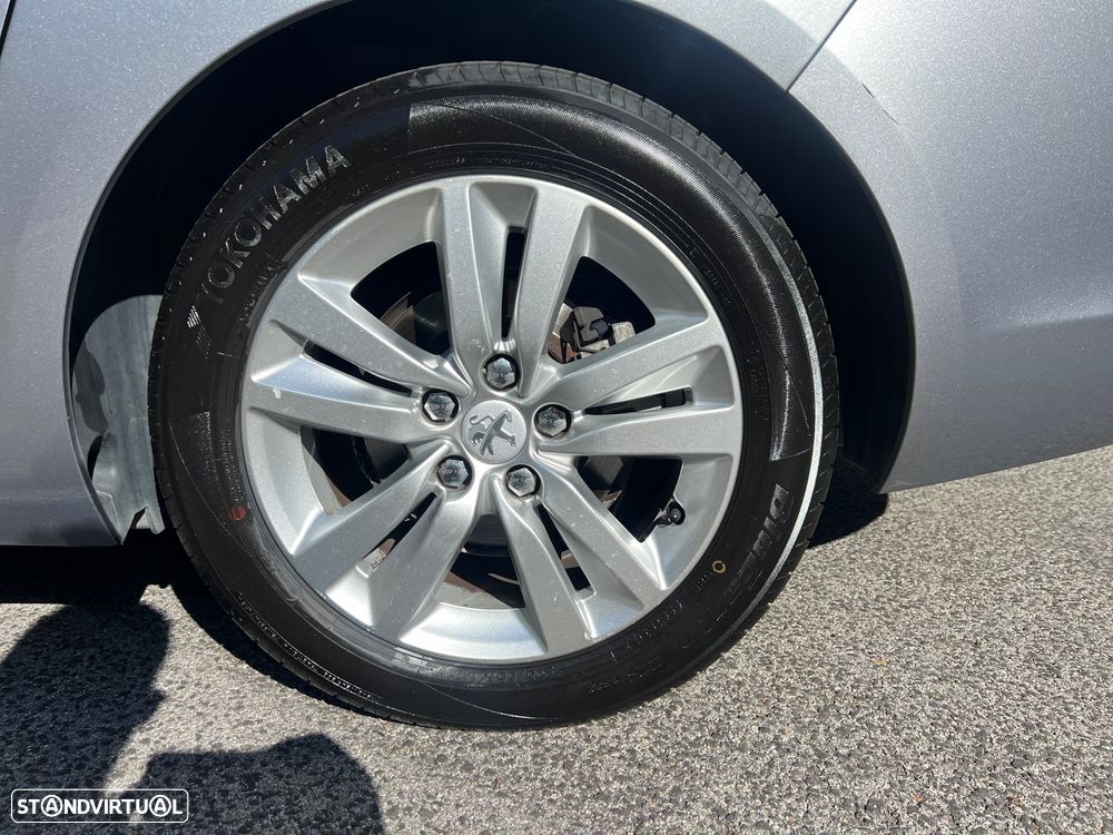 Peugeot 308 1.6 BlueHDi Active - 11