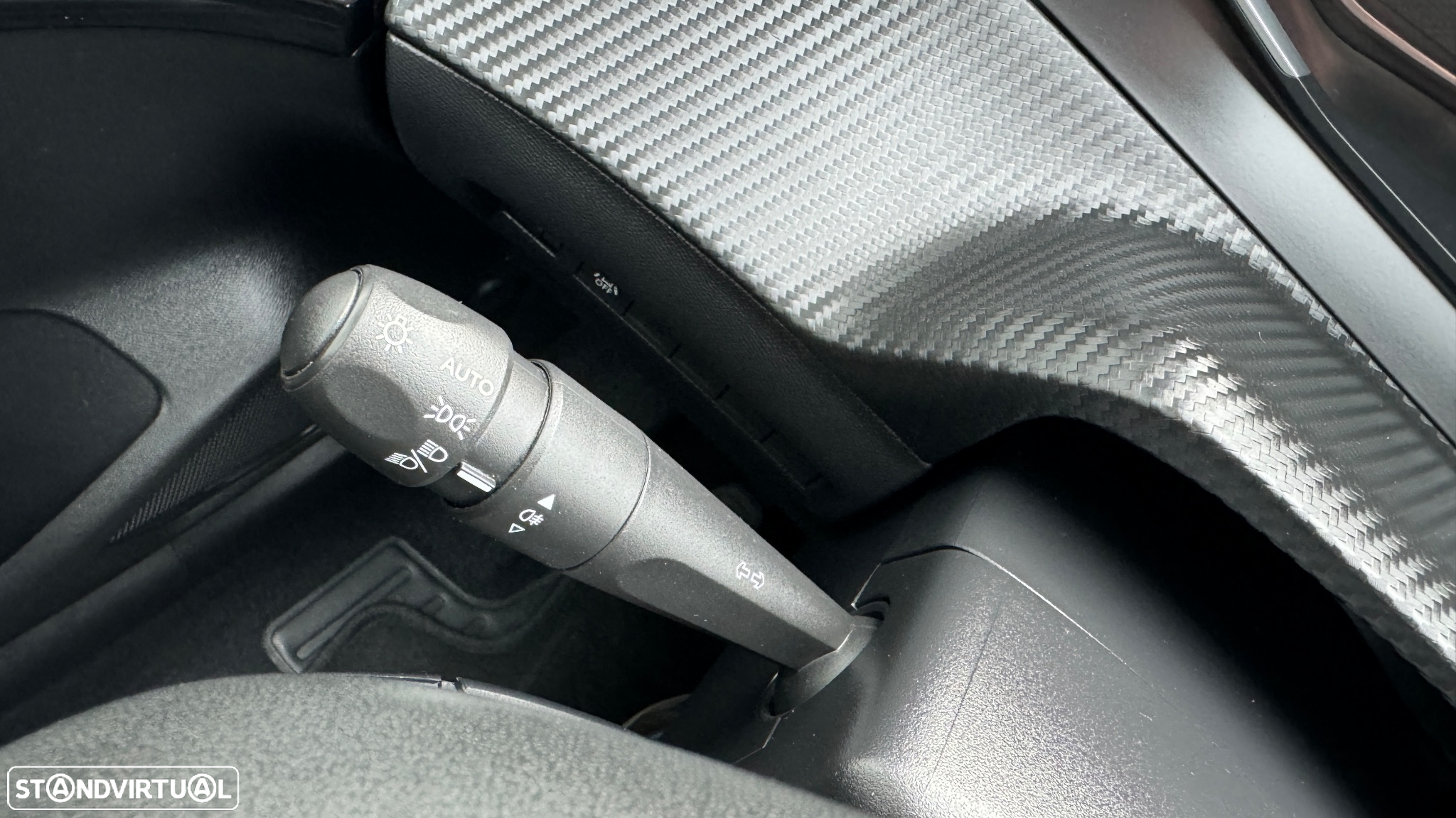 Peugeot 208 1.2 PureTech Active Pack - 22