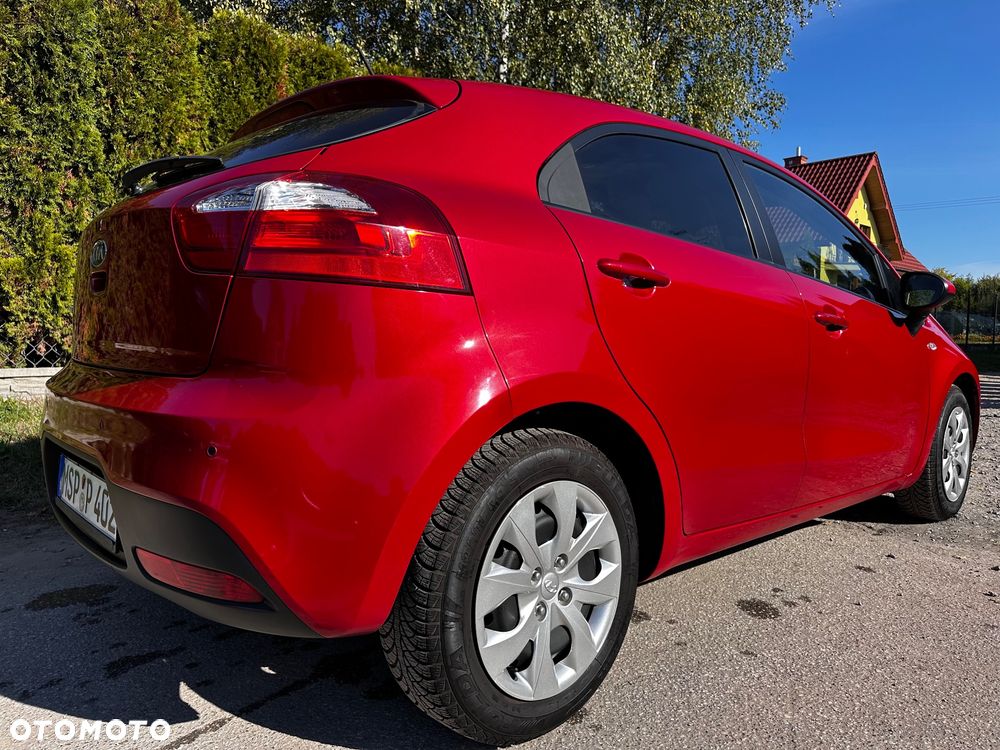 Kia Rio 1.2 Dream-Team Edition - 4