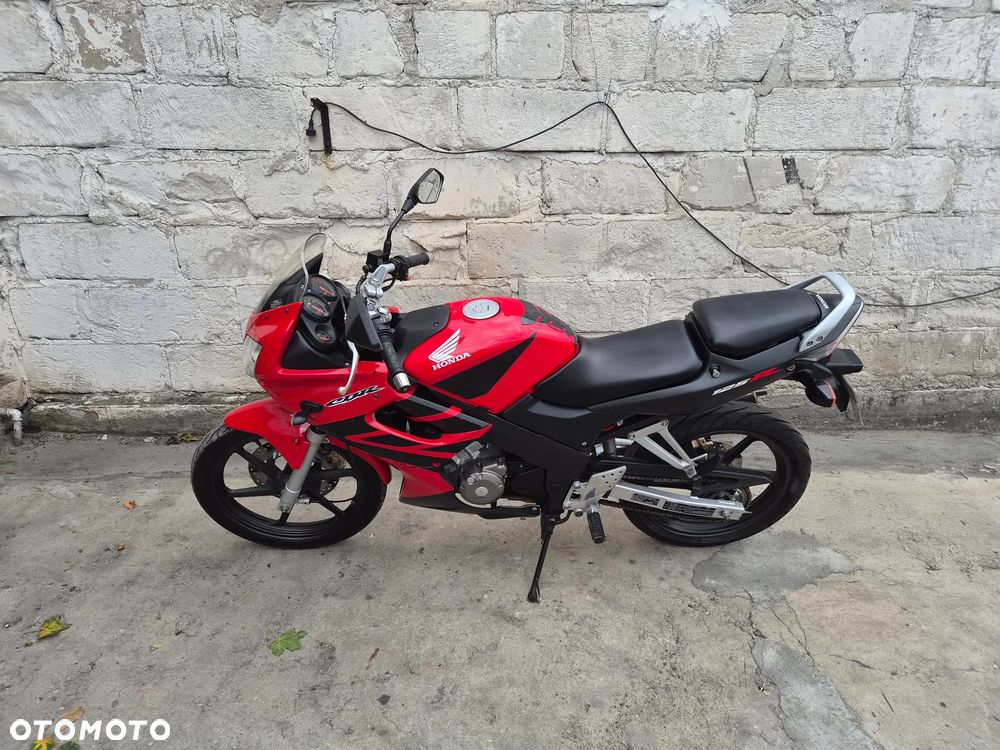 Honda CBR - 11