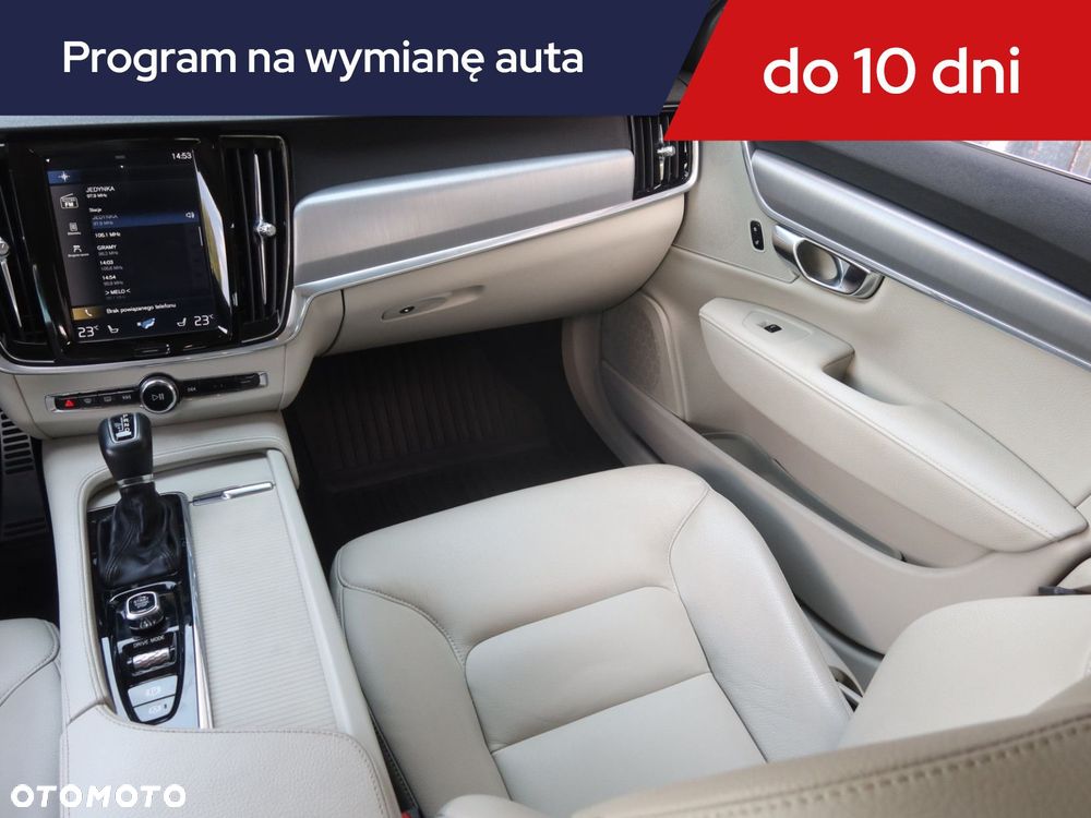 Volvo S90 - 10