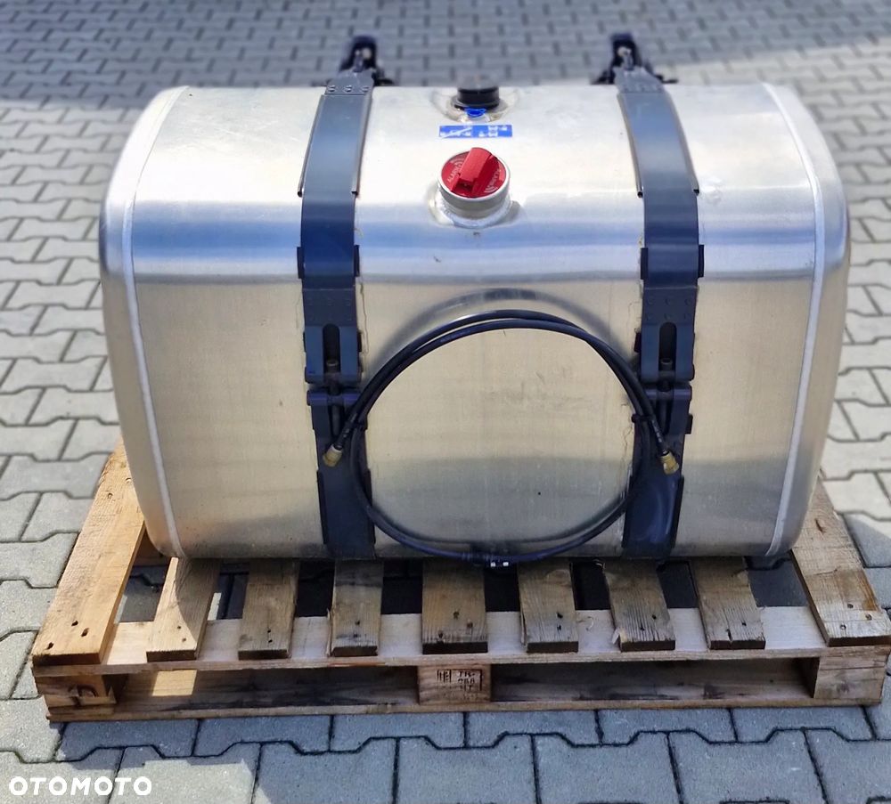 SCANIA R S ZBIORNIK PALIWA 395L NOWY - 1