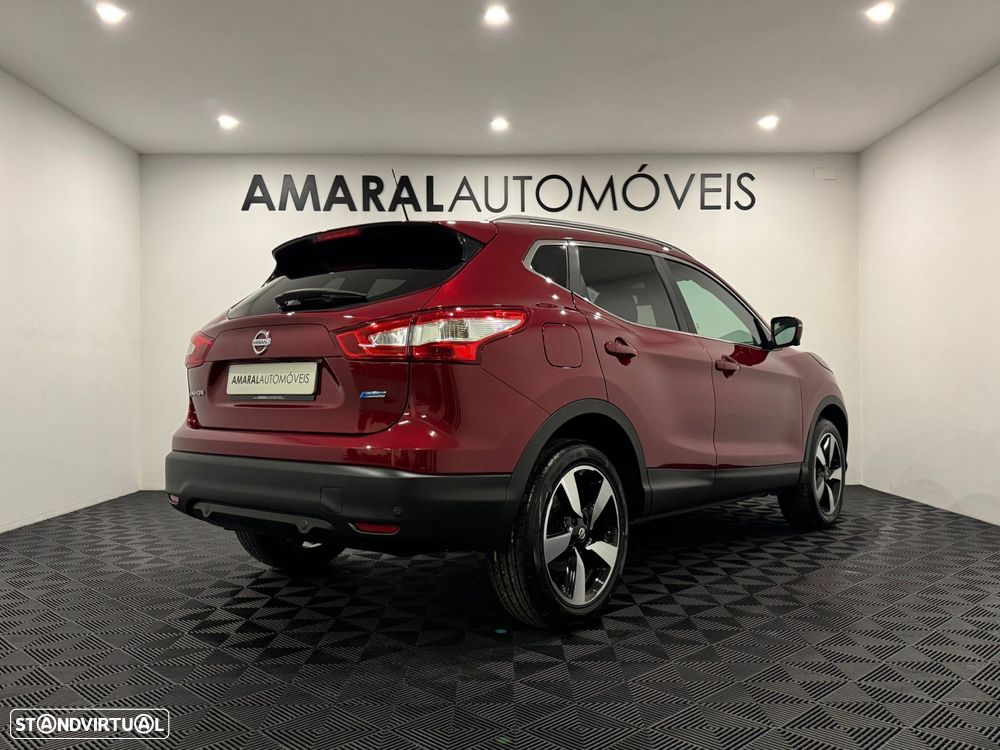 Nissan Qashqai 1.5 dCi N-Connecta 18 - 4