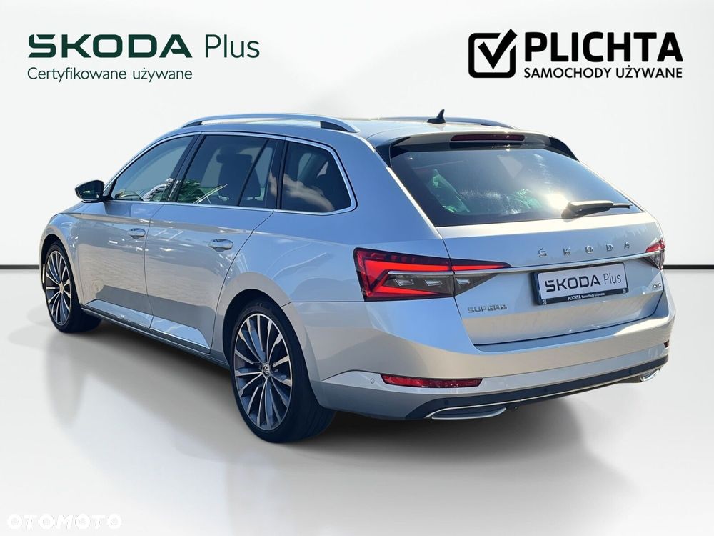 Skoda Superb 2.0 TDI SCR 4x4 L&K DSG - 8