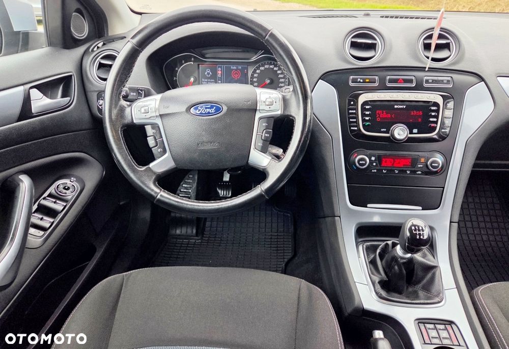 Ford Mondeo 1.6 TDCi Titanium - 35