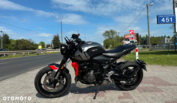 Triumph Trident