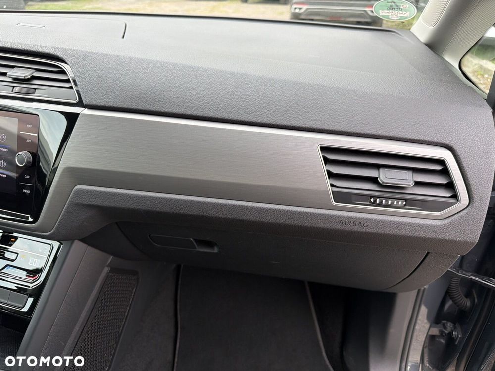 Volkswagen Touran 2.0 TDI BMT Comfortline DSG - 40