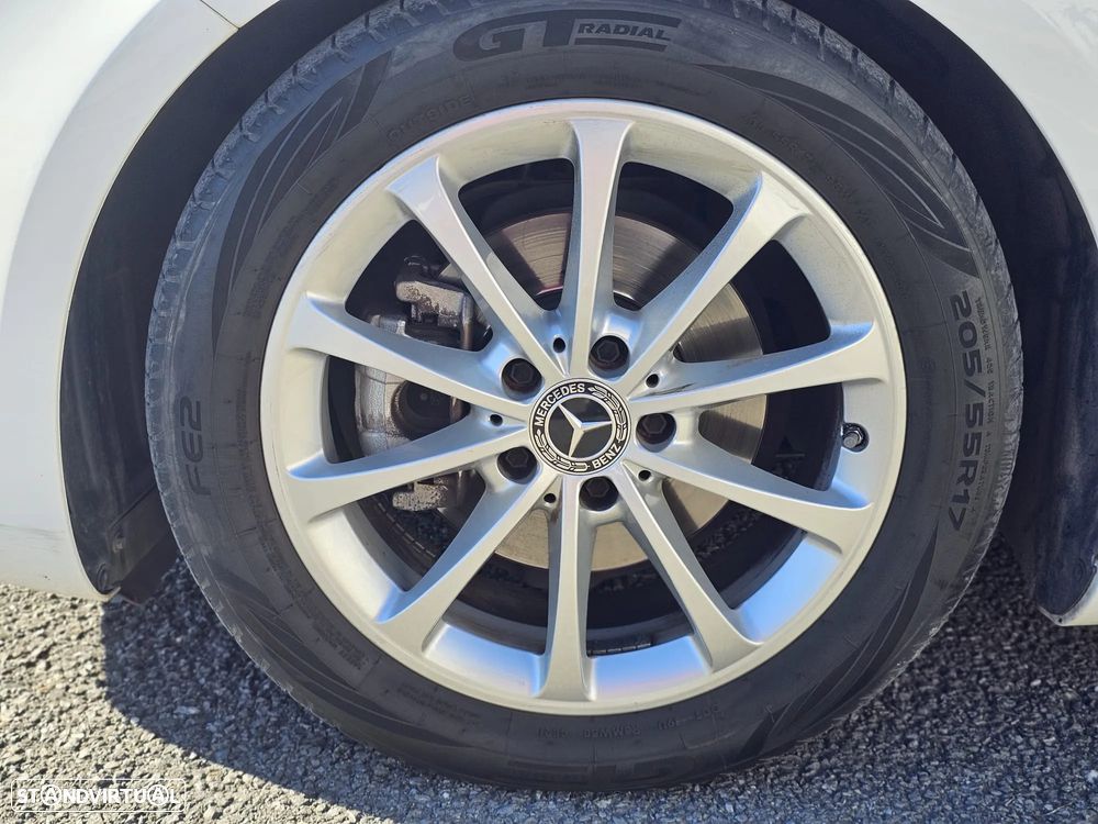 Mercedes-Benz A 180 d Progressive Aut. - 9