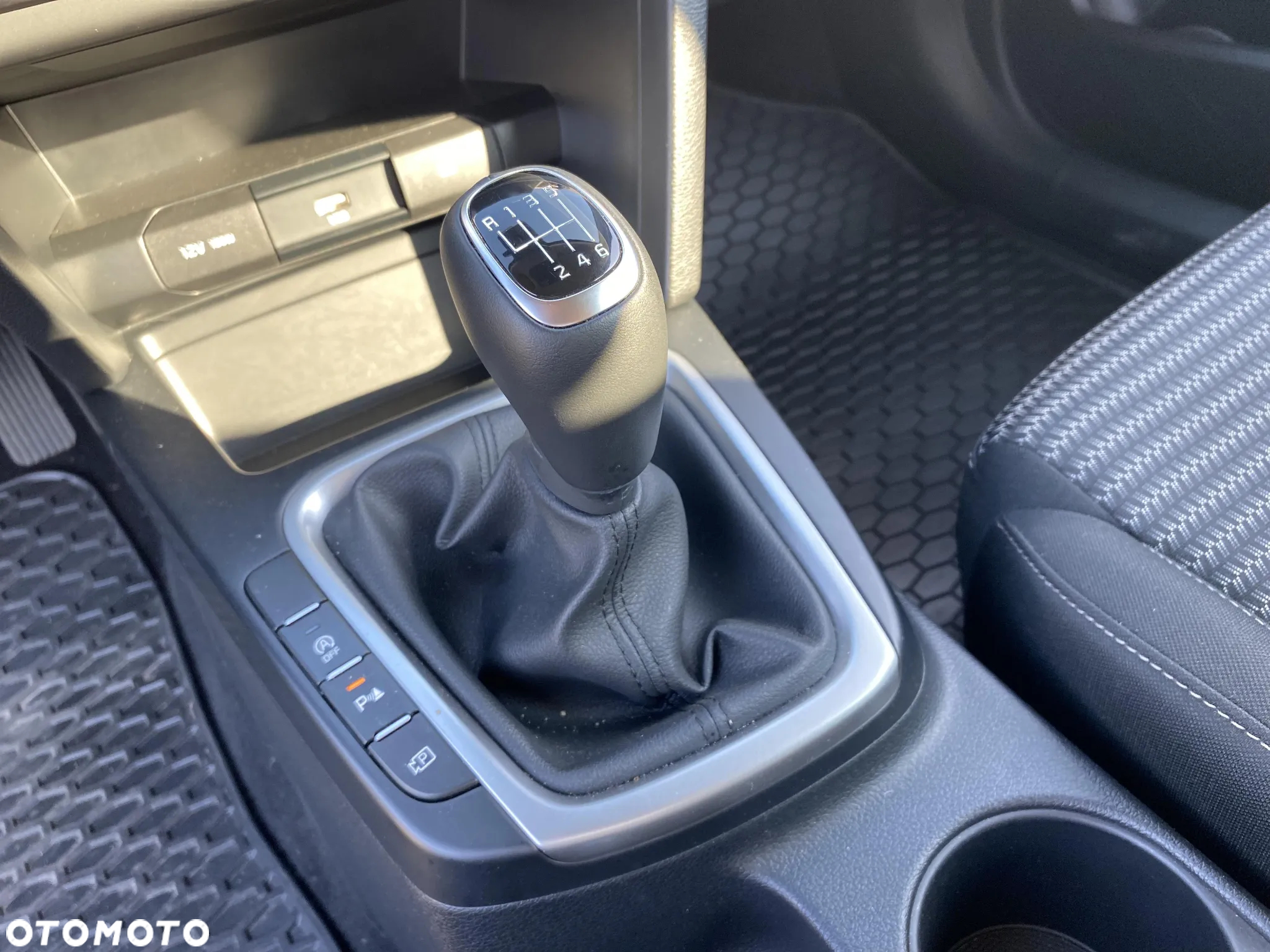 Kia Ceed 1.0 T-GDI M - 14