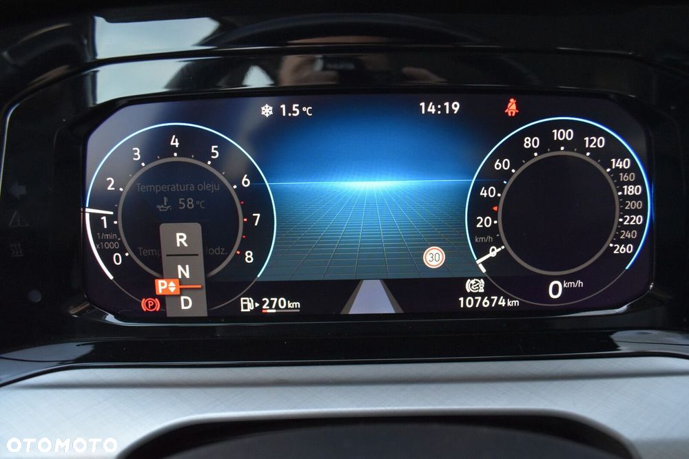 Volkswagen Golf Variant - 13