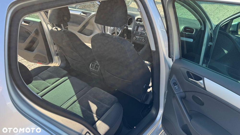 Volkswagen Golf 1.4 TSI Highline - 14