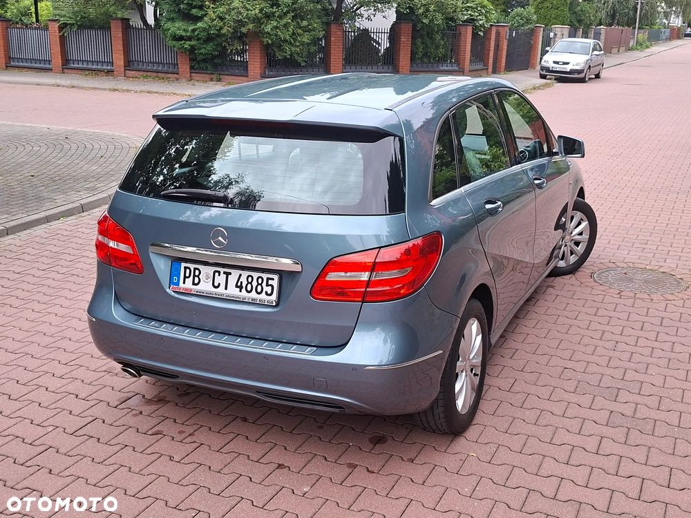 Mercedes-Benz Klasa B 180 Style - 11