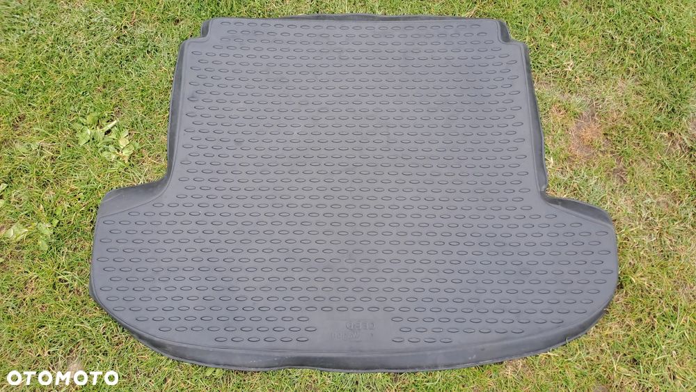 KIA CEED I KOMBI 06-12 MATA WYKŁADZINA BAGAŻNIKA - 3