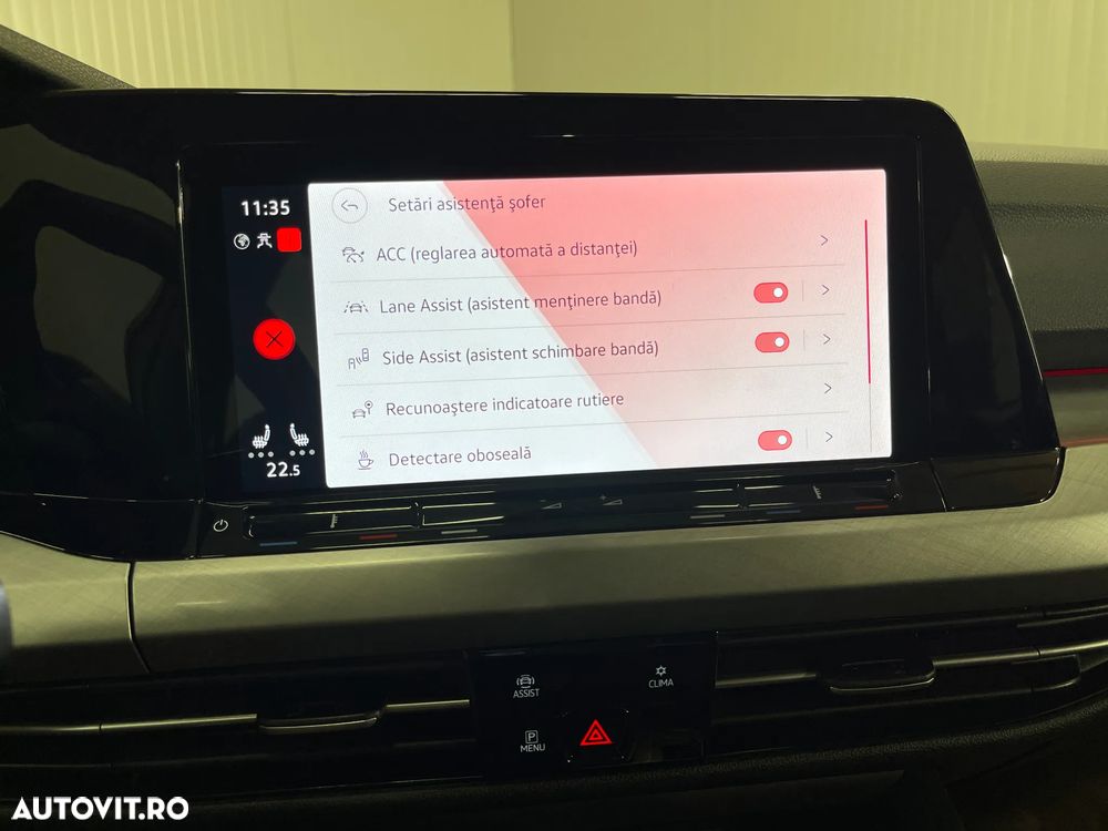 Volkswagen Golf 1.5 eTSI ACT DSG MHEV Life - 19