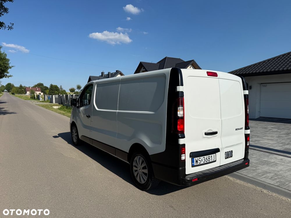 Renault Trafic - 8