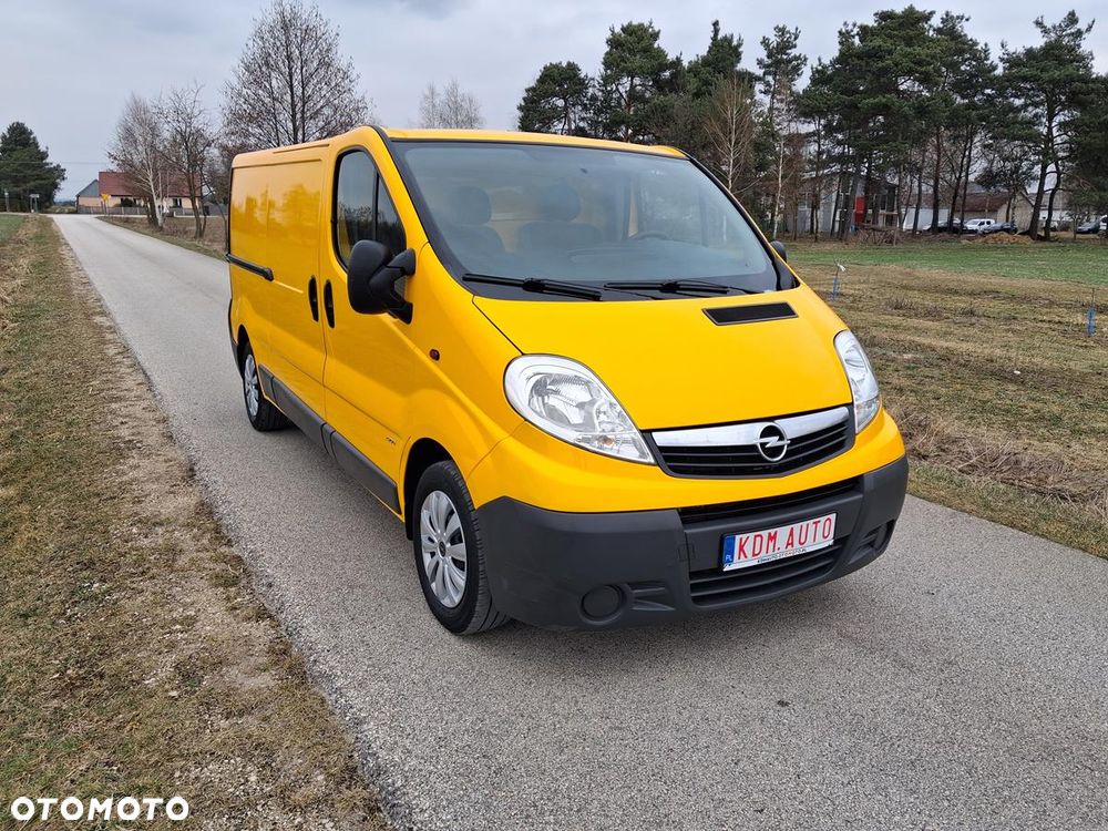 Opel Vivaro - 12